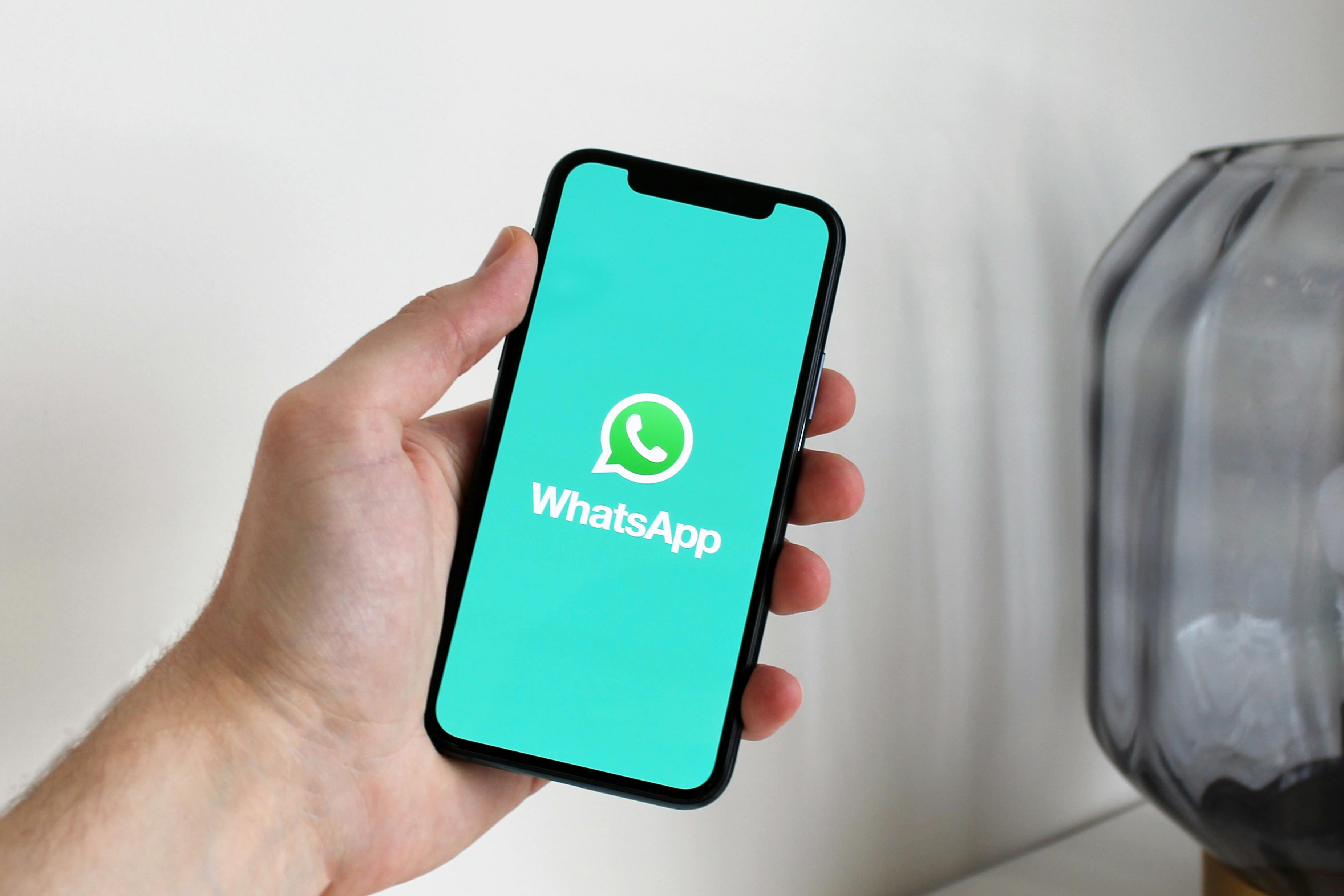 WhatsApp-Kanal der VHS BMO abonnieren WhatsApp-Kanal der VHS BMO abonnieren